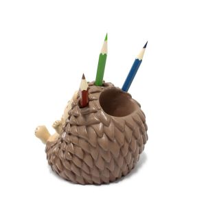 Hedgehog pen holder mobile phone holder decoration creative resin animal shaped mobile phone holder